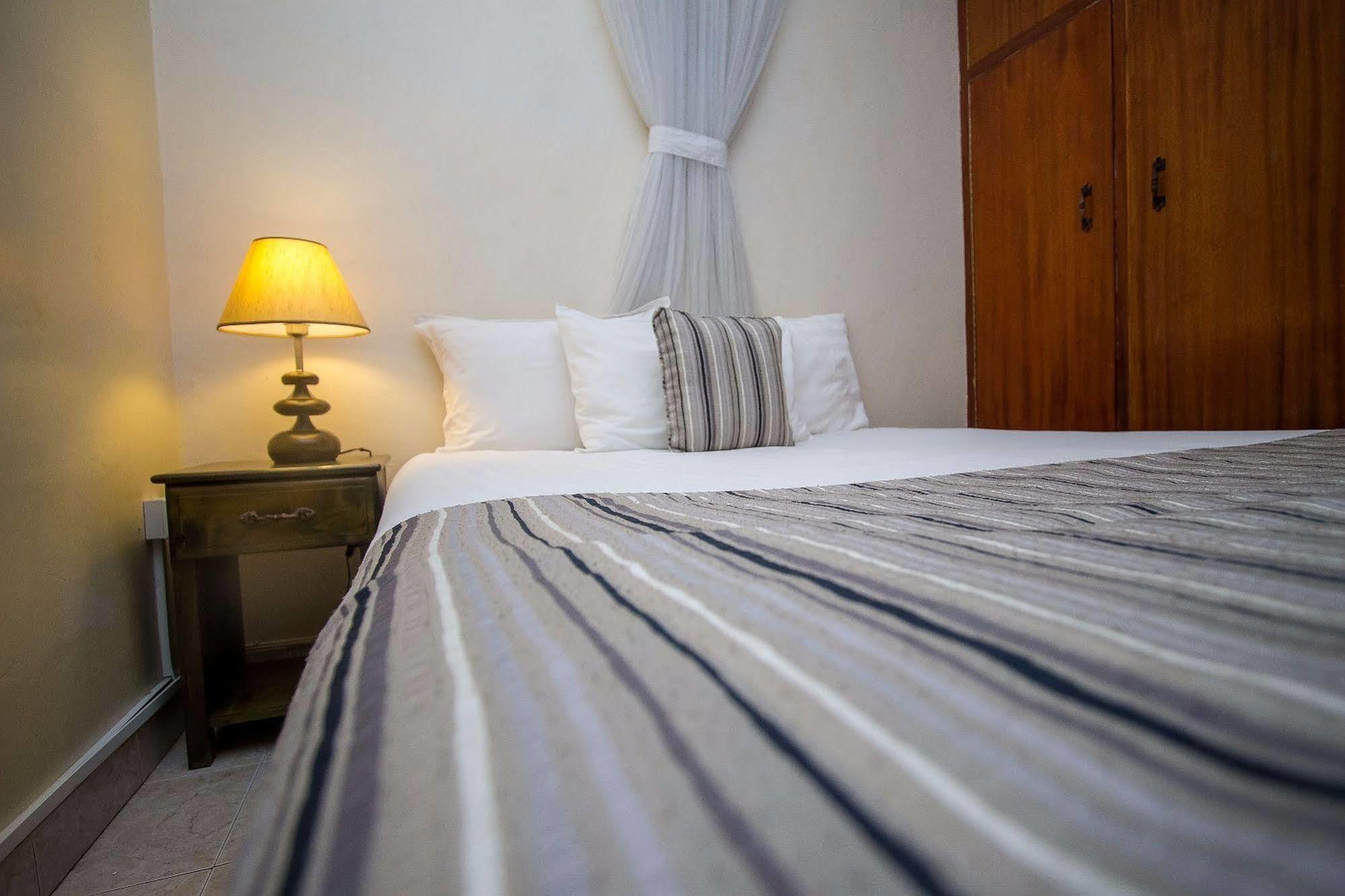 Magnolia Pine Bed & Breakfast Ναϊρόμπι Εξωτερικό φωτογραφία