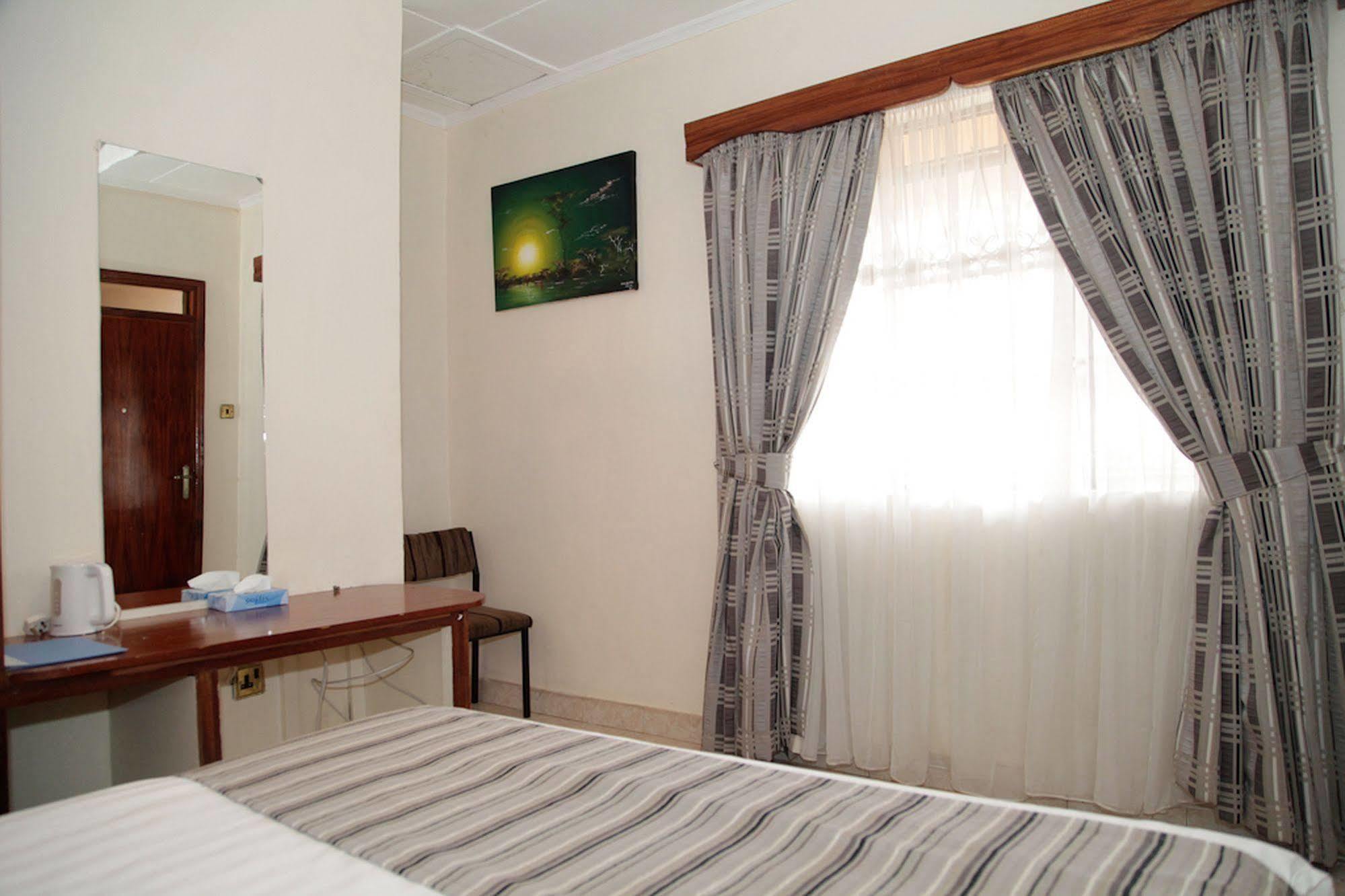 Magnolia Pine Bed & Breakfast Ναϊρόμπι Εξωτερικό φωτογραφία